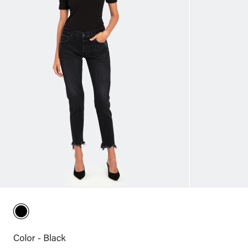 Moussy vintage mid rise raw edge jeans